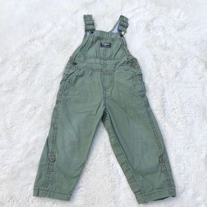 Oshkosh B’gosh overalls 18-24 months